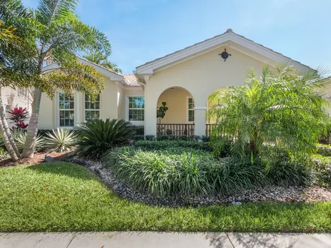 137 San Remo Dr, Jupiter, FL 33458