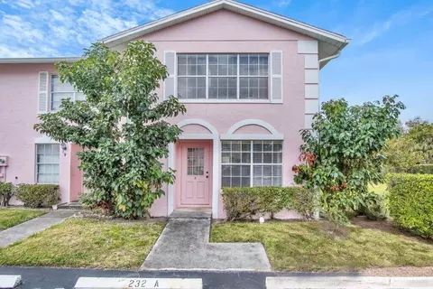 232 Foxtail Dr #A, Greenacres, FL 33415