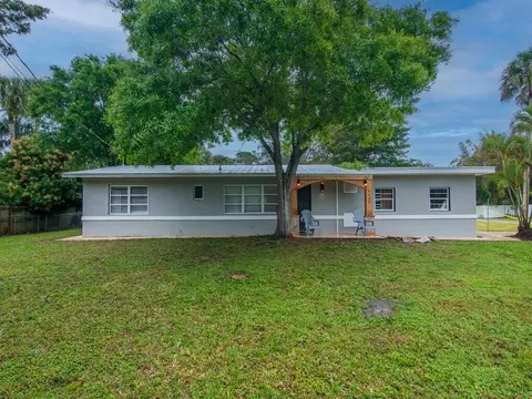 4220 Sunrise Blvd, Fort Pierce, FL 34982