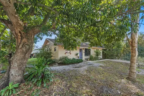 17387 Thrush Dr, Jupiter, FL 33458
