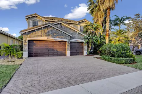 4621 Capital Dr, Lake Worth, FL 33463