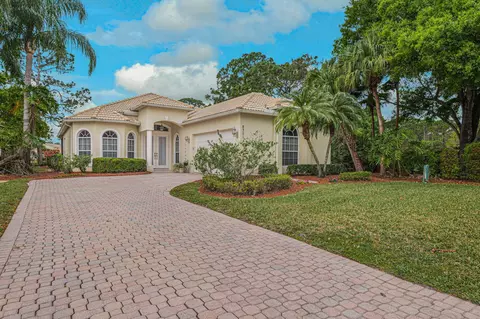 8301 Belfry Pl, Port Saint Lucie, FL 34986