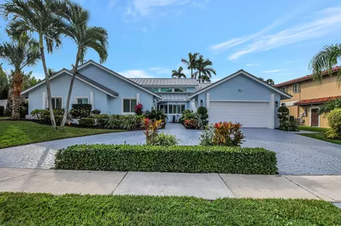 200 SW 15th Dr, Boca Raton, FL 33432