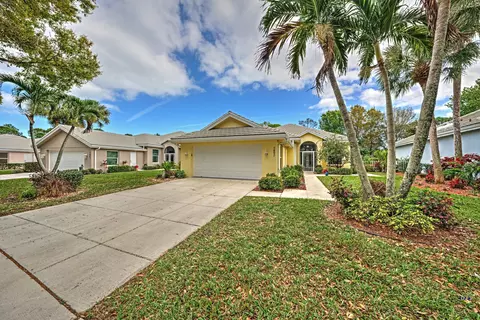 7497 SE Autumn Ln, Hobe Sound, FL 33455