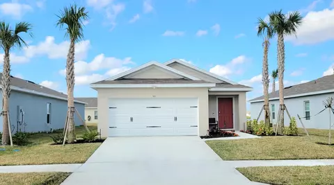 519 Cherimoya St, Fort Pierce, FL 34981