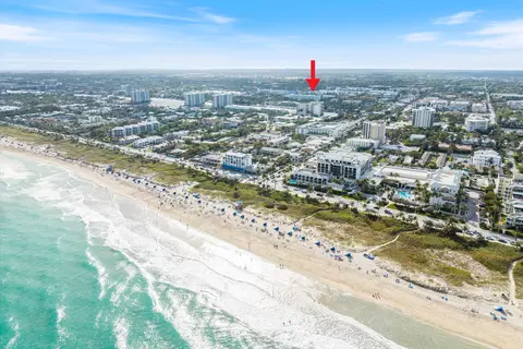 86 Macfarlane Dr #8H, Delray Beach, FL 33483