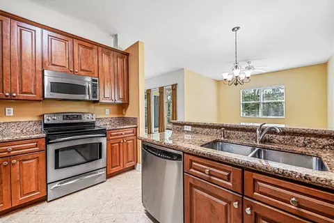 9786 Midship Way #103, West Palm Beach, FL 33411