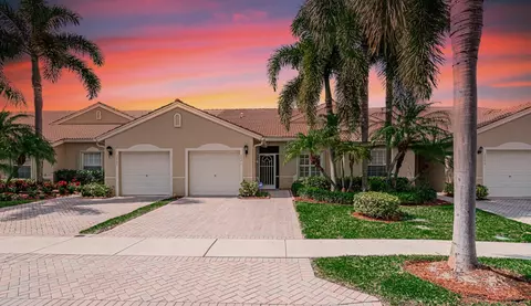 2071 Misty Shores Way, West Palm Beach, FL 33411