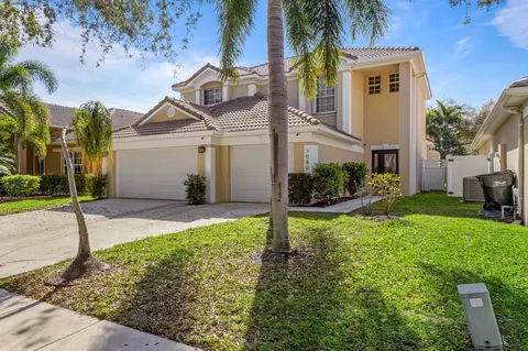 1080 Delray Lakes Dr, Delray Beach, FL 33444