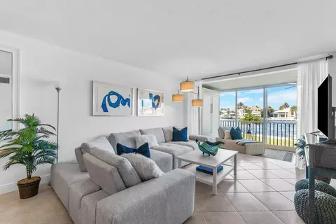 3100 S Ocean Blvd #2040, Highland Beach, FL 33487