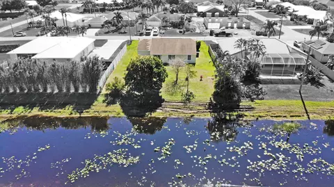 1605 SE North Blackwell Dr, Port Saint Lucie, FL 34952