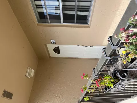 100 Lake Meryl Dr #207, West Palm Beach, FL 33411