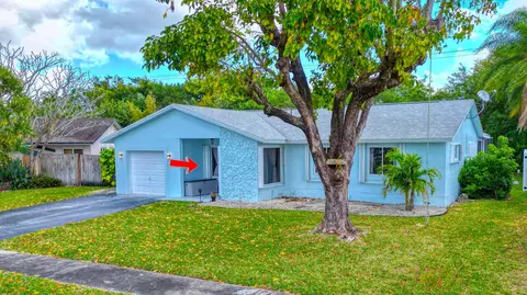 22618 SW 54th Ave, Boca Raton, FL 33433