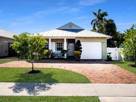 812 W Ocean Ave, Boynton Beach, FL 33426