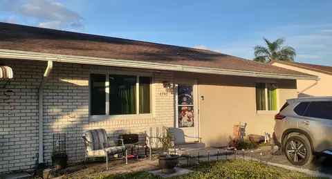 4747 Gladiator Cir, Greenacres, FL 33463