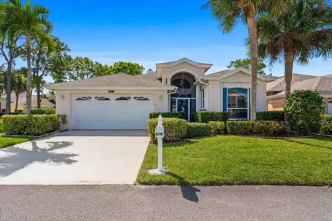 582 NW Montevina Dr, Port Saint Lucie, FL 34986