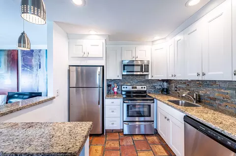 315 Seville N, Delray Beach, FL 33446