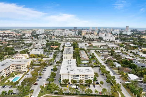 50 SW 3rd Ave #211, Boca Raton, FL 33432
