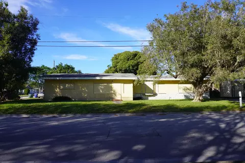 1306 Ave O, Fort Pierce, FL 34950
