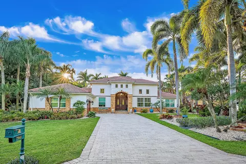 7941 Ironhorse Blvd, West Palm Beach, FL 33412