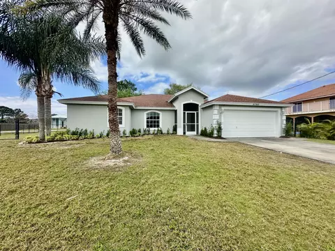 5790 NW Dublin Dr, Port Saint Lucie, FL 34986