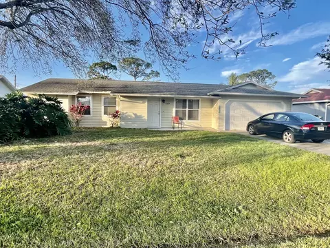 649 SE Capon Ter, Port Saint Lucie, FL 34983
