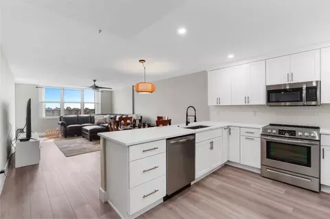 3015 N Ocean Blvd #8J, Fort Lauderdale, FL 33308