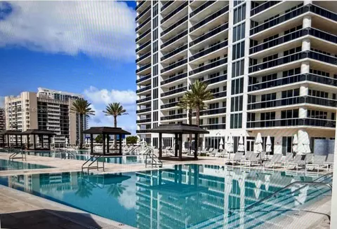 1800 S Ocean Dr #3009, Hallandale Beach, FL 33009