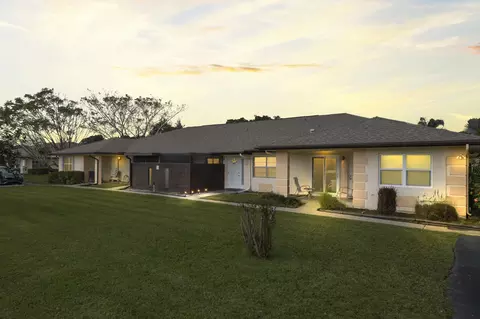 504 Ponderosa Dr #31, Fort Pierce, FL 34982