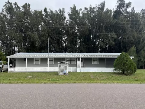 5958 SE 94th Trl, Okeechobee, FL 34974