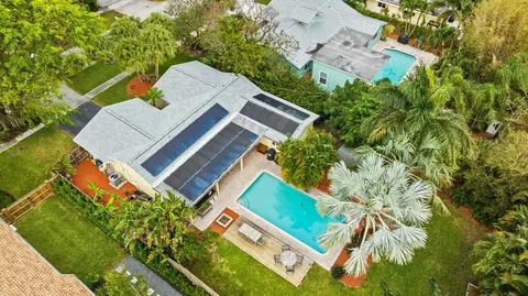 112 Palamino Cir, Boca Raton, FL 33487