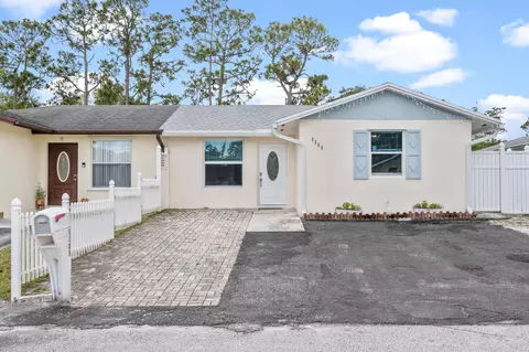 5305 Cannon Way, West Palm Beach, FL 33415