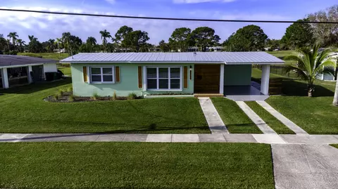 2964 SE Treasure Island Rd, Port Saint Lucie, FL 34952