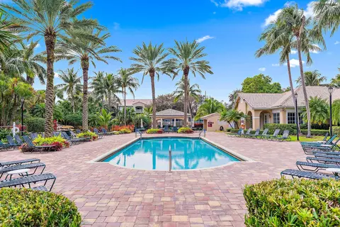 242 Village Blvd #2212, Tequesta, FL 33469