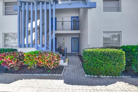 6625 S Oriole Blvd #106, Delray Beach, FL 33446