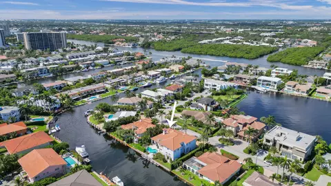 4323 Tranquility Dr, Highland Beach, FL 33487