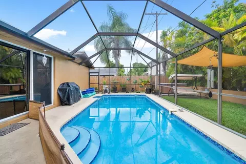 9763 SW 1st Pl #0, Boca Raton, FL 33428