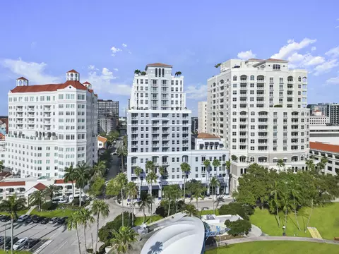 255 Evernia St #1221, West Palm Beach, FL 33401