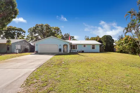 156 NE Fatima Ter, Port Saint Lucie, FL 34983