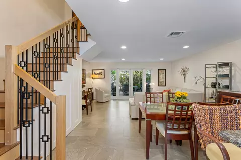 1000 Ocean Ter #6, Delray Beach, FL 33483