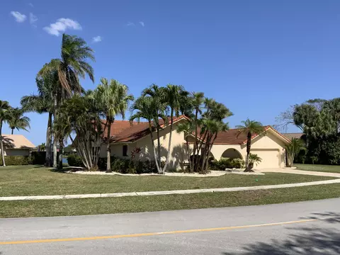 2662 SW 23rd Cranbrook Dr, Boynton Beach, FL 33436