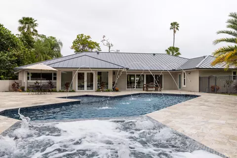 9355 Dundee Dr, Lake Worth, FL 33467