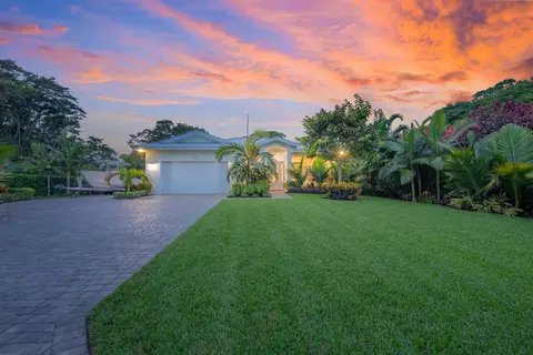 1345 NW Pine Ridge Trl, Stuart, FL 34994