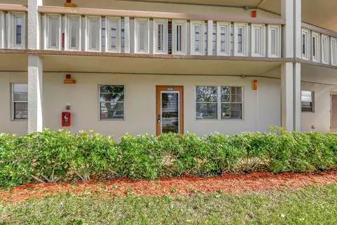 1045 Newcastle C, Boca Raton, FL 33434