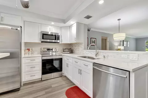 3005 Portofino Isle #B1, Coconut Creek, FL 33066