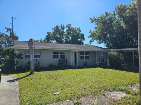 89 Ford Ave, Labelle, FL 33935