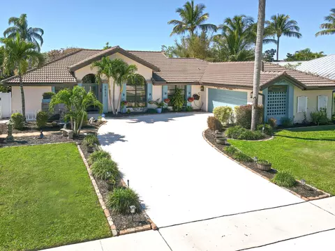 1915 Newhaven Ave, Wellington, FL 33414