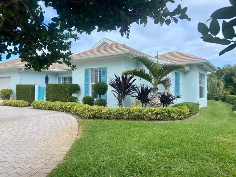 11875 SE Plandome Dr, Hobe Sound, FL 33455