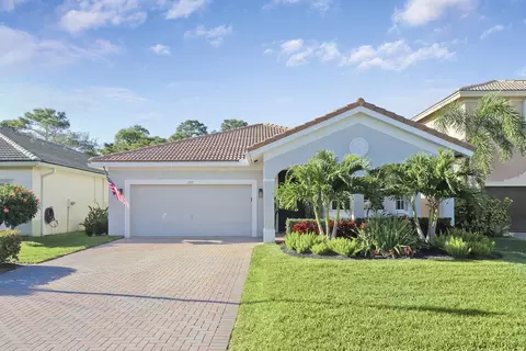 1111 SE Kirk St, Stuart, FL 34997