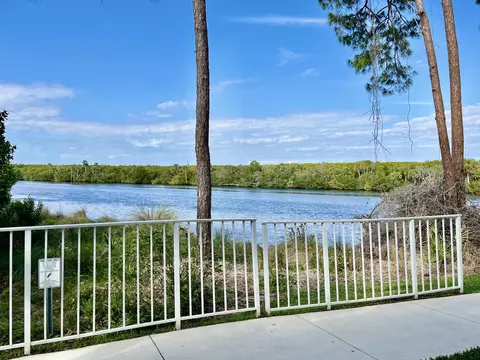 2510 SE Anchorage Cv #G-1, Port Saint Lucie, FL 34952